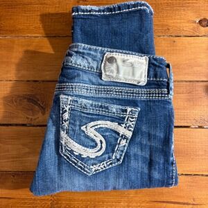 Silver Jeans Co Womens 26 (Fits 28x24.5) Tuesday Low Capri Blue Stretch Denim